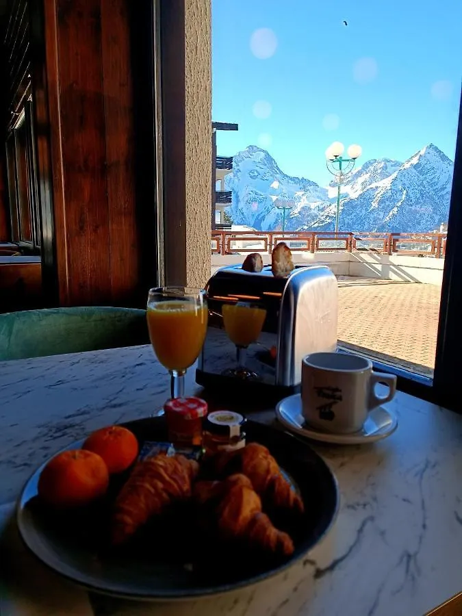 Hotel Turan Les Deux Alpes