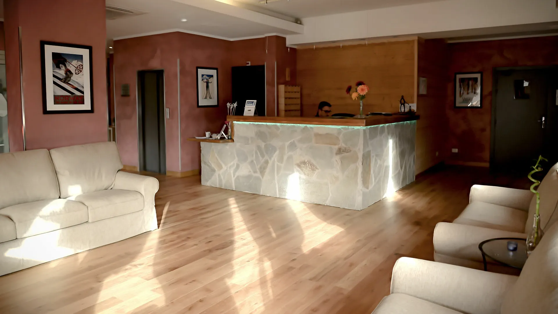 Hotel Turan Les Deux Alpes